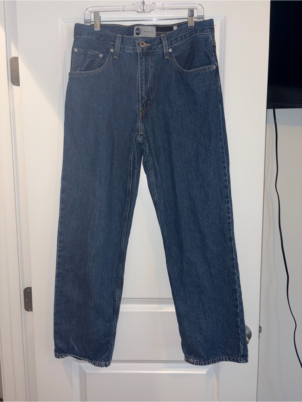 Levi’s | Rare Silver Tab ‘94 Baggy Jeans circa 2022